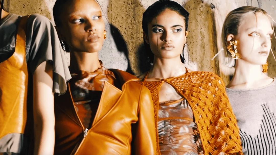 学美术以后做服装设计有前景吗,学习服装设计的画室