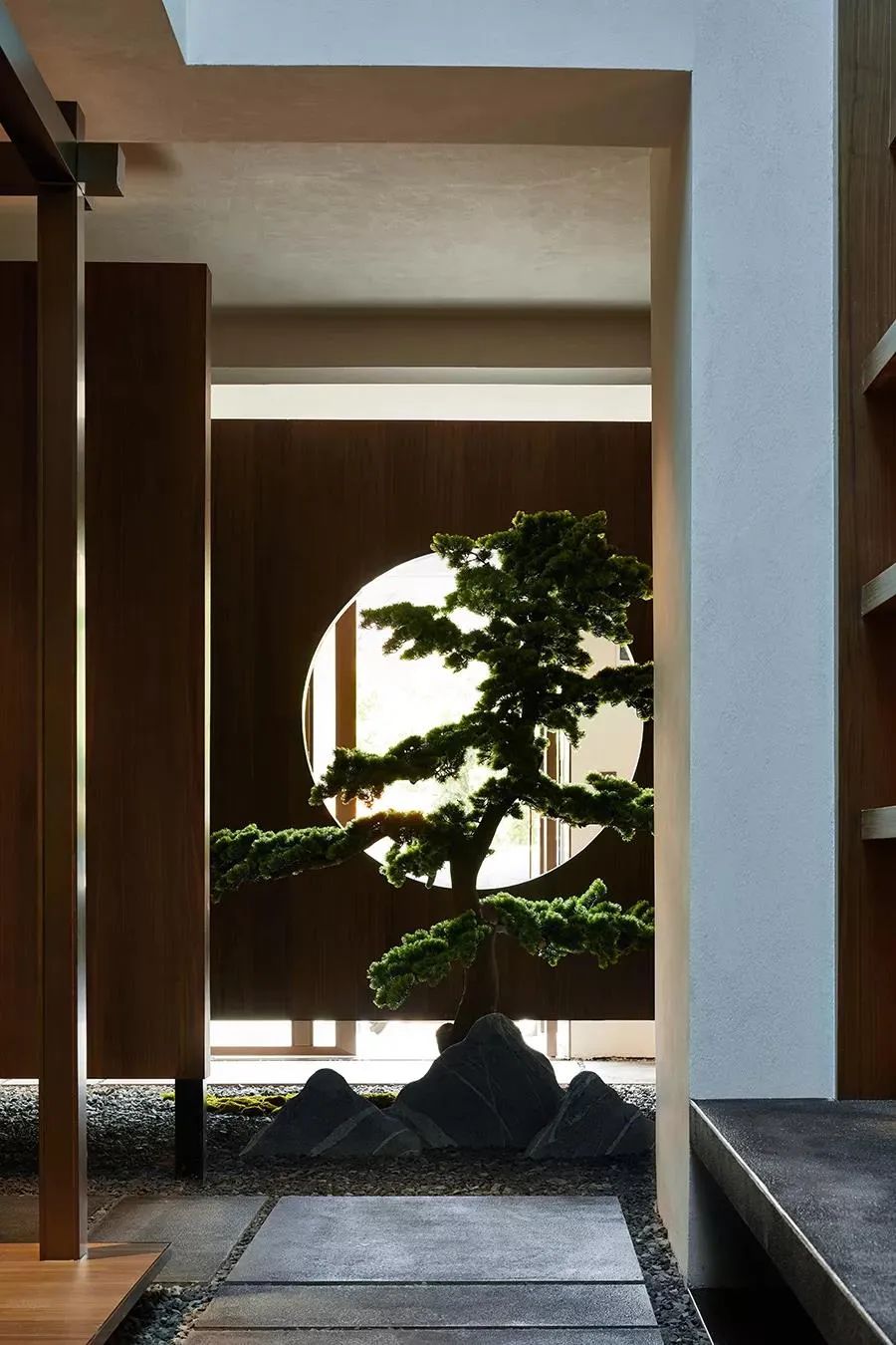 江南风园林中式餐厅设计方案,餐饮空间设计现代新中式