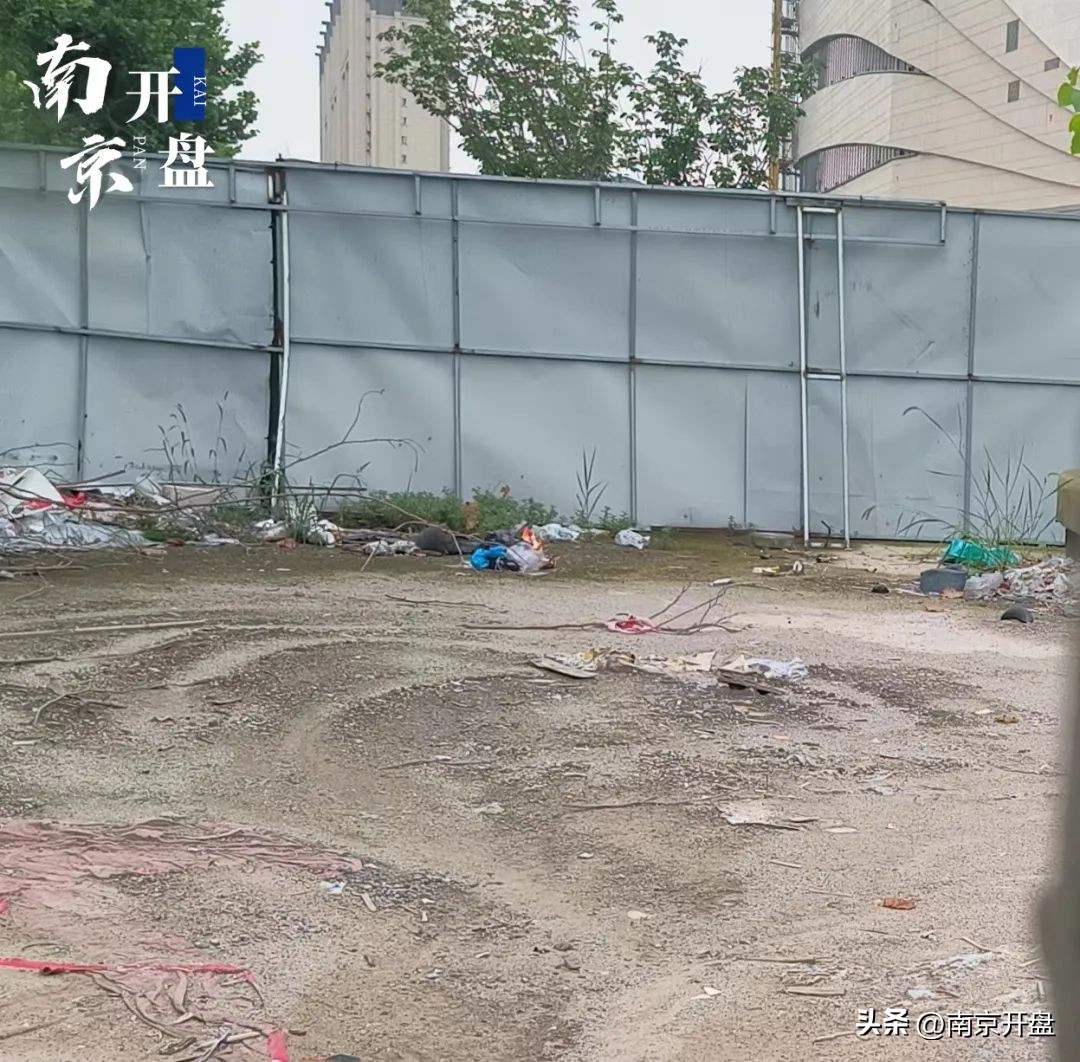 迟到2年！南京这个商场一拖再拖，最新实探曝光