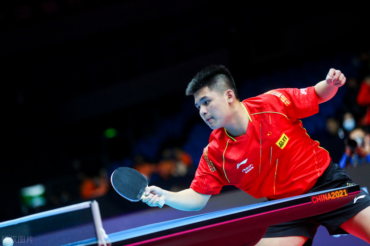 国乒林诗栋单打比赛结果,国乒强捧林诗栋