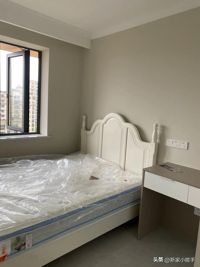 新房墙网红灰,房屋装修网红灰