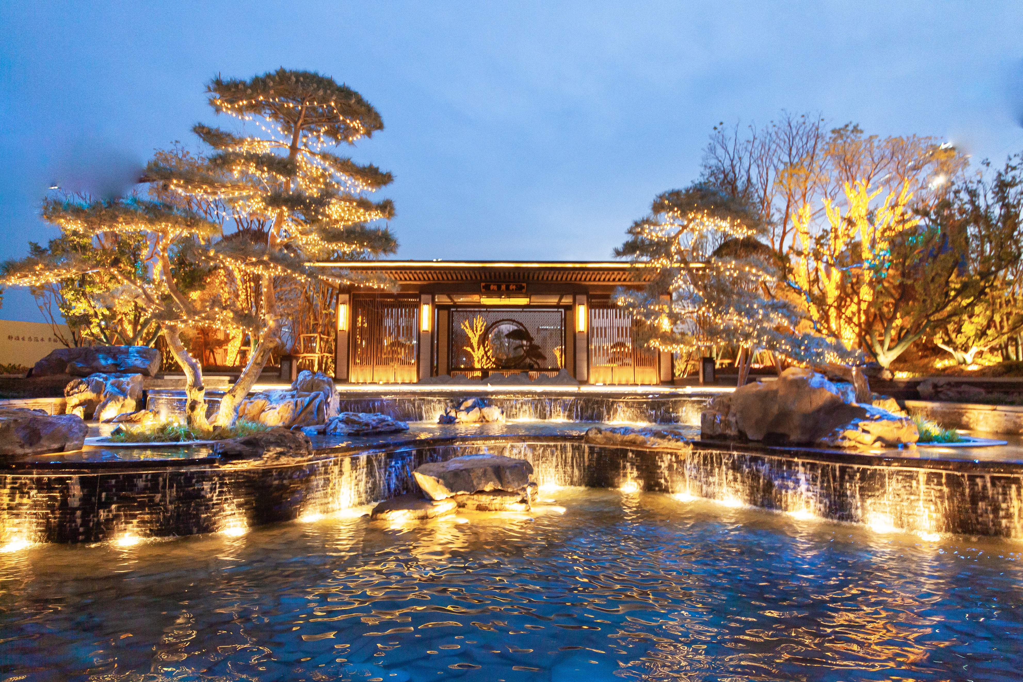 恒大最美园林,恒大园林景观是什么风格