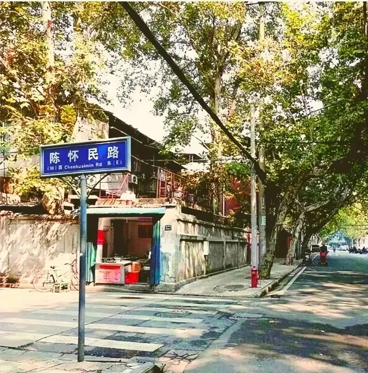 84年前，他撞向日本战机以身殉国，24天后，未婚妻跳江殉情：他们的故事我们不敢忘