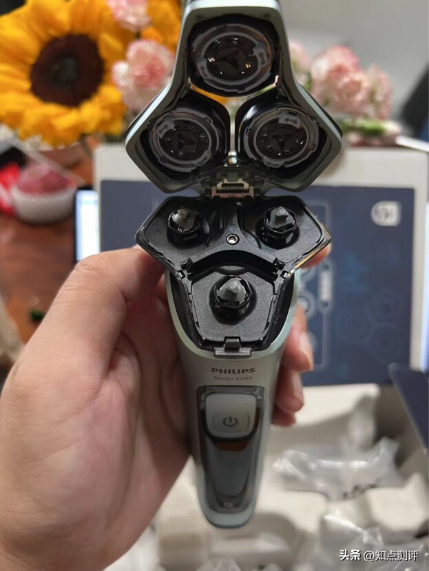 飞利浦剃须刀6670的优缺点,飞利浦剃须刀s4303优缺点