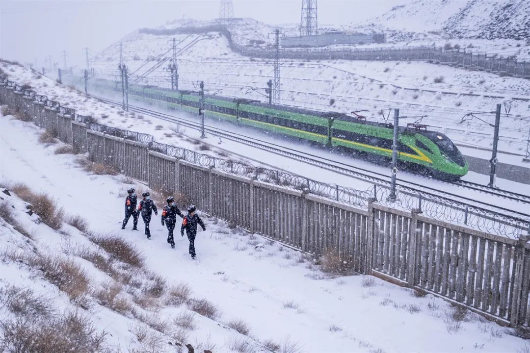 鍏畨蹇冨悜鍏氭姢鑸柊寰佺▼鍘熸枃,鍏畨蹇冨悜鍏氭姢鑸柊寰佺▼鐓х墖