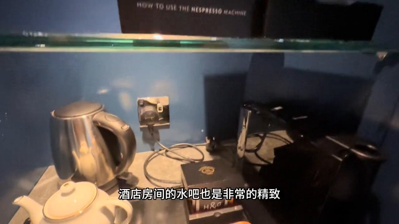 希尔顿伦敦大都会酒店,伦敦华尔道夫酒店