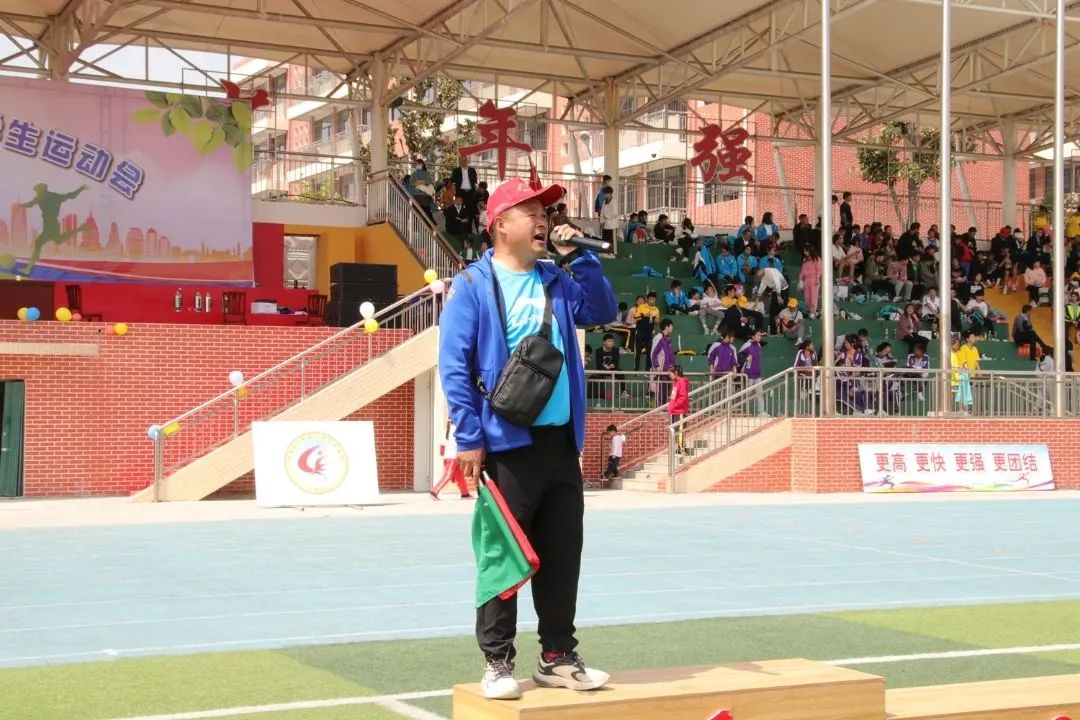 随县第三届“新华杯”中小学生运动会在炎帝学校举行