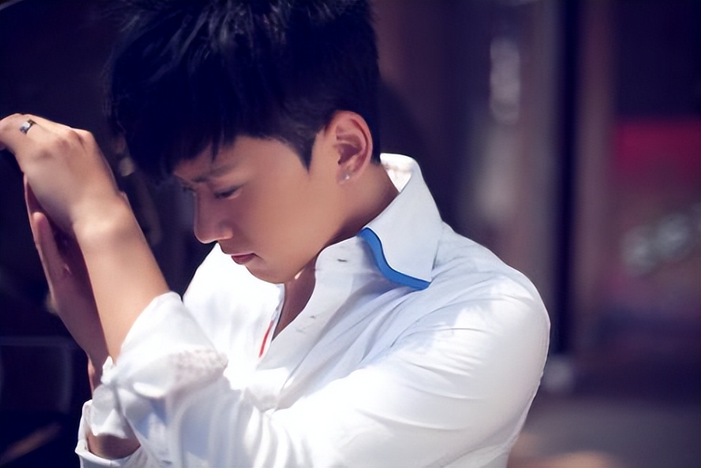 出生在小县城,出生在小县城里