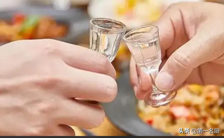 酒局上一到你敬酒就打哆嗦?了解这4个敬酒“妙招”,能让人高看