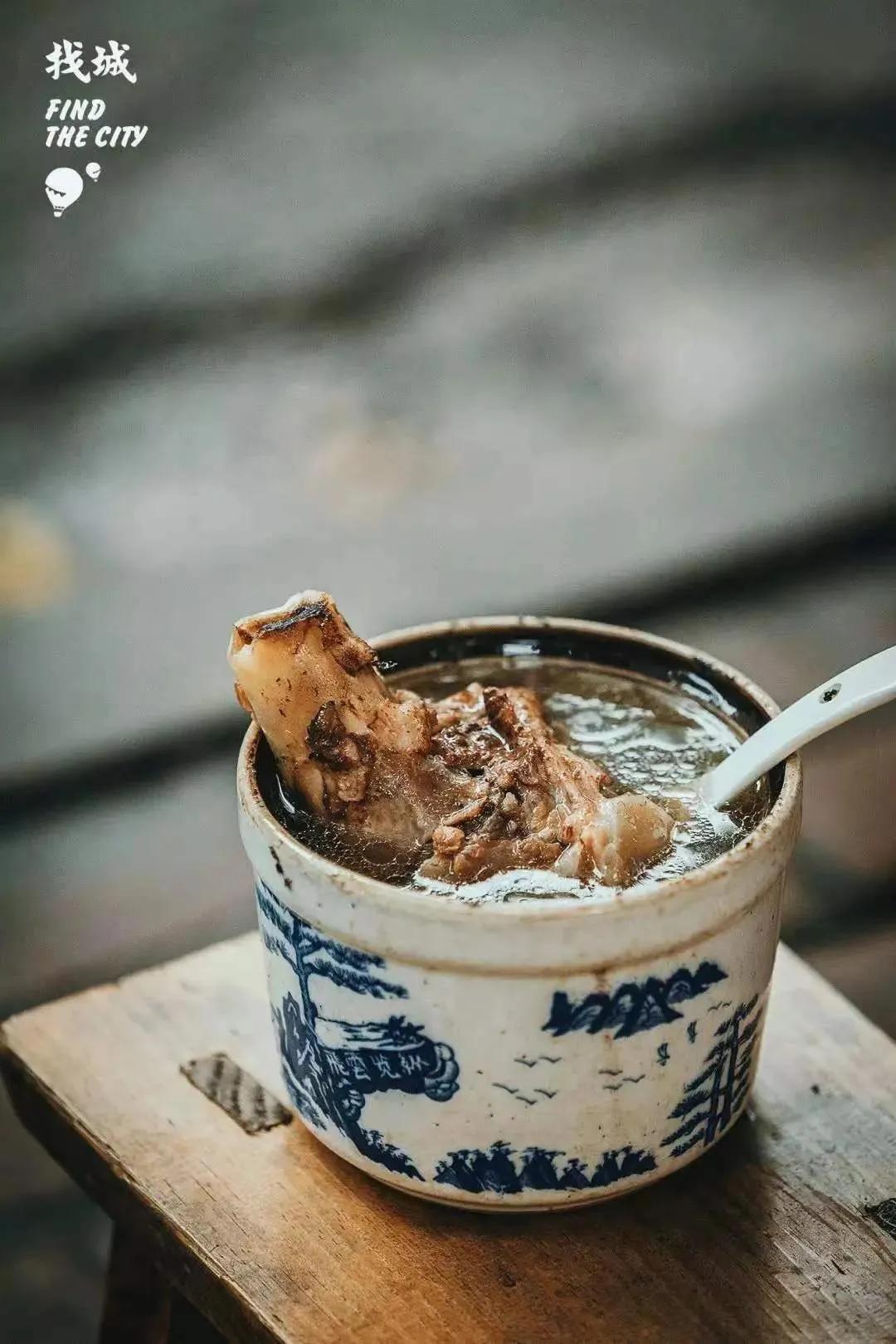 看完这些美食，我还是决定先守住绿码