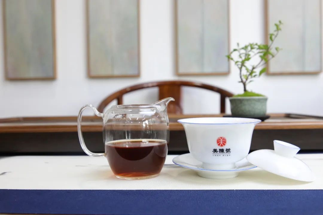 老班章昔归易武冰岛口感评测,老班章冰岛昔归易武茶的特点