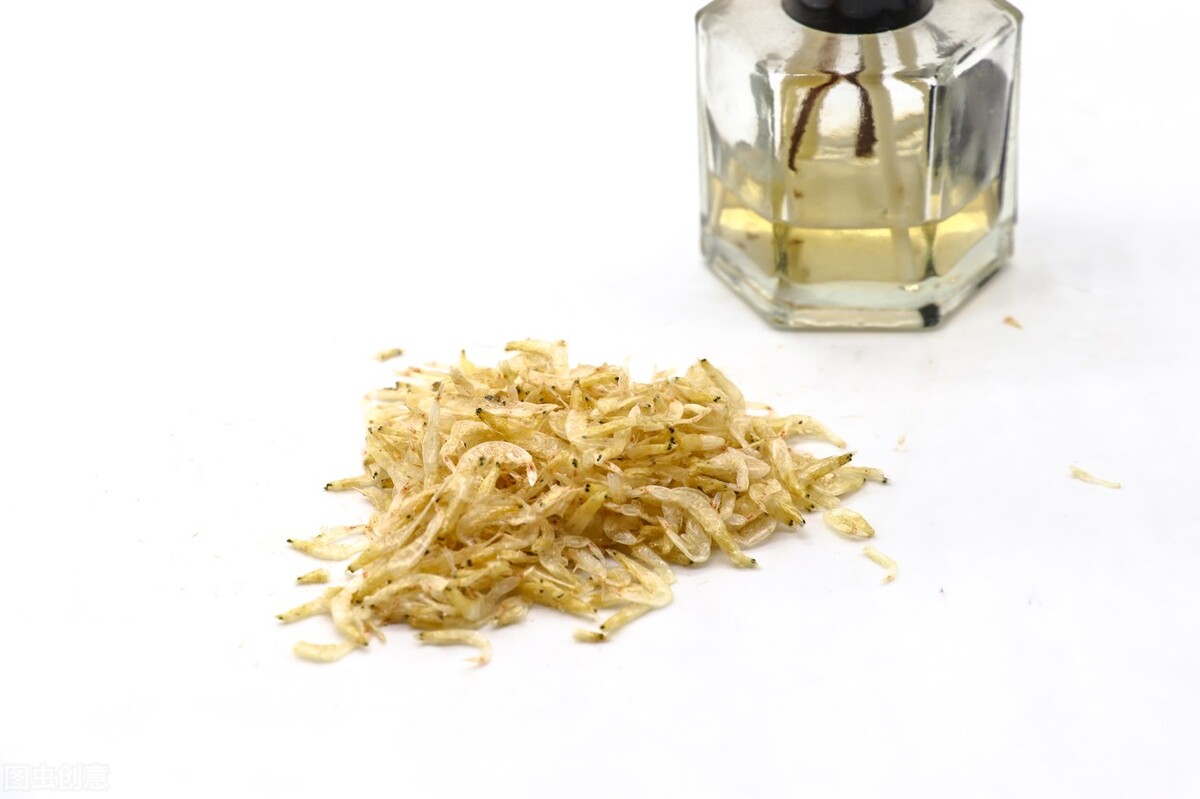 袋装虾米新打开臭臭的能吃吗,虾米很腥臭吗