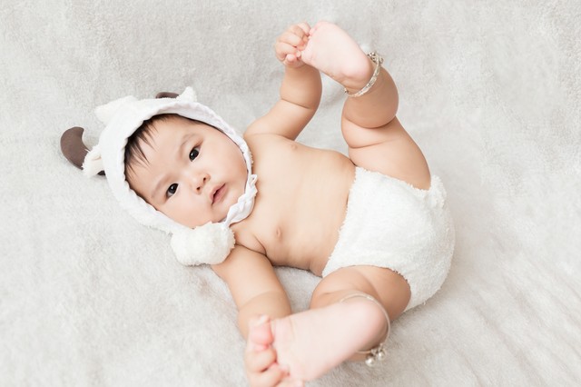 宝宝过敏不肯喝氨基酸奶粉怎么办,婴儿奶粉过敏不严重可以继续喝吗