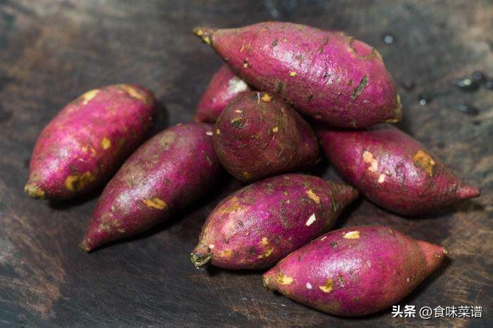 超市员工自爆：遇见这6种水果蔬菜，再便宜也别买，都是商家套路