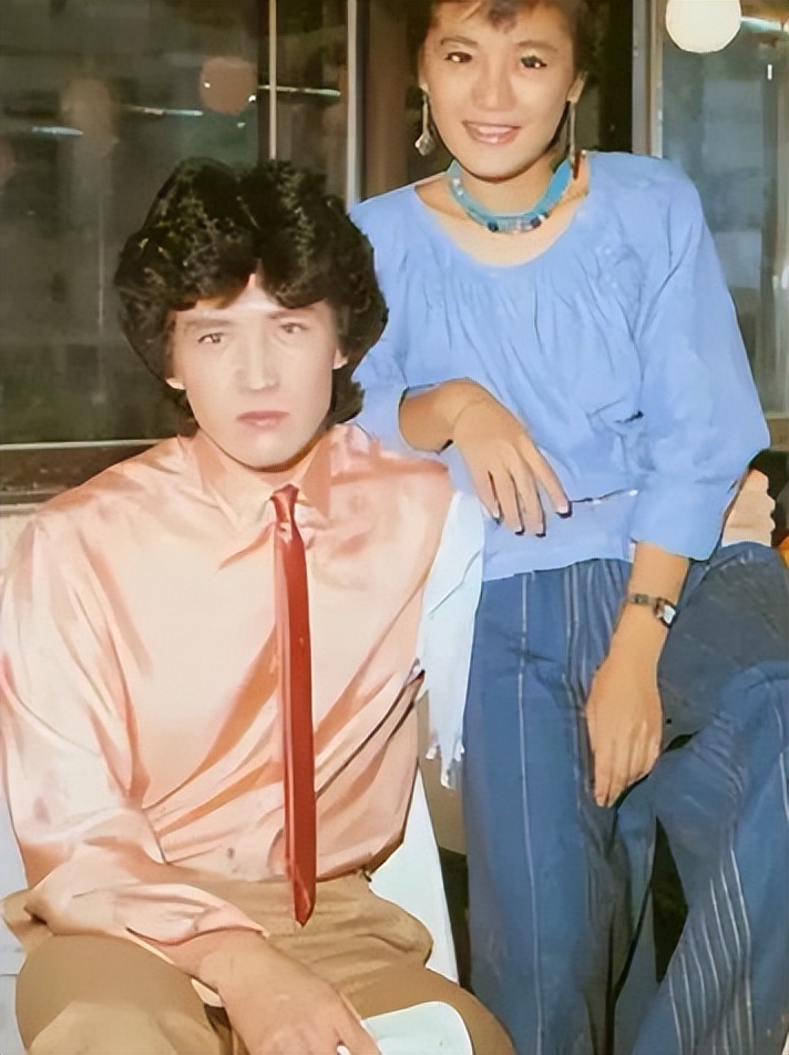 封神英雄榜纣王哭着摸妲己脸,纣王和妲己的黑历史