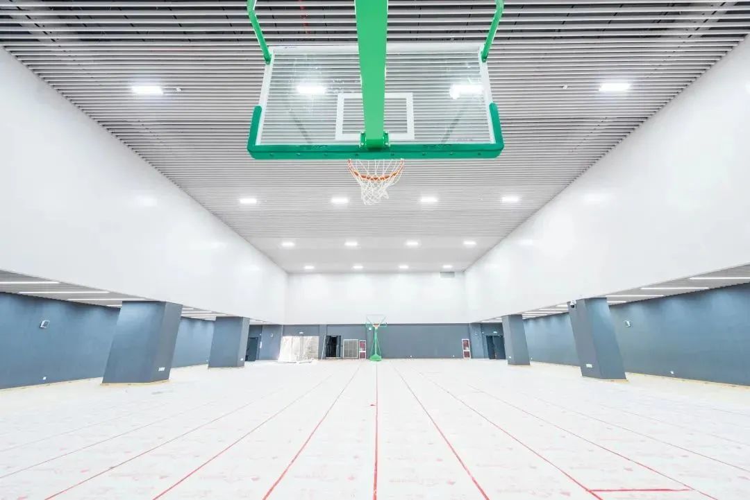 北航中法航空学院体育馆全面建成！