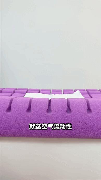 夏季枕头应该选什么材质的,夏天哪种枕头比较舒服