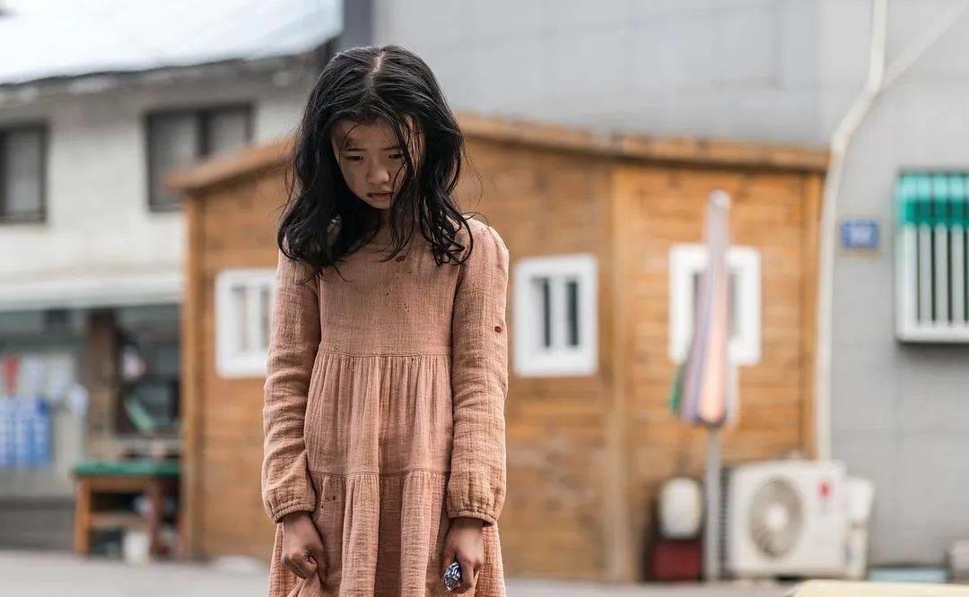 女孩遭虐待最新进展,女孩被虐待案件最终判决