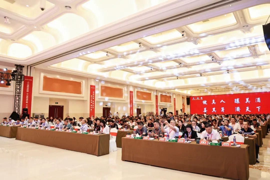 超额完成年度任务重整行装再出发,超额完成年度生产任务