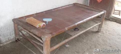 一把蒲扇一个竹床,一把蒲扇一个竹床便是一整个夏天