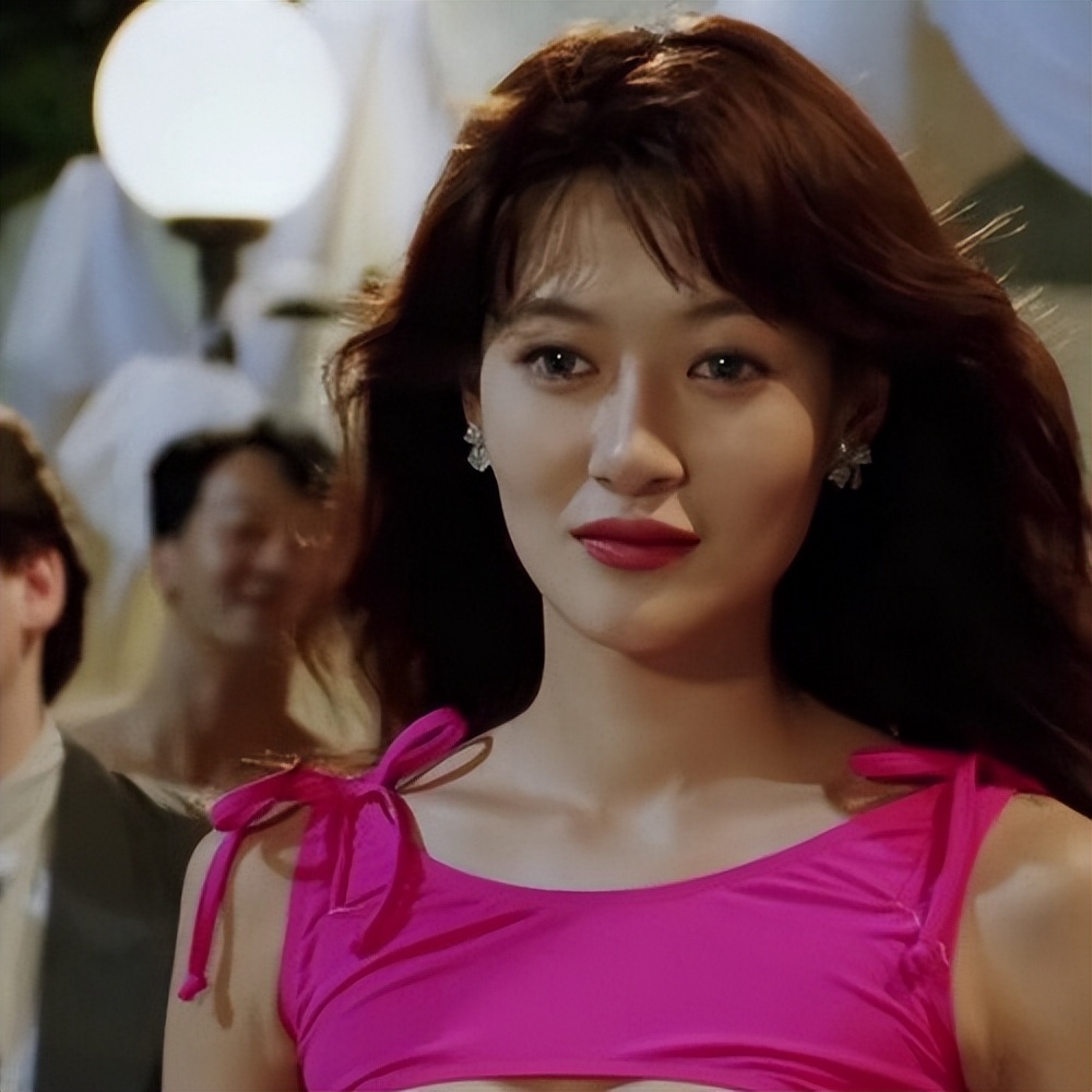 “只生孩子不结婚”的8位女星，看似洒脱淡然，实则吃尽了苦头