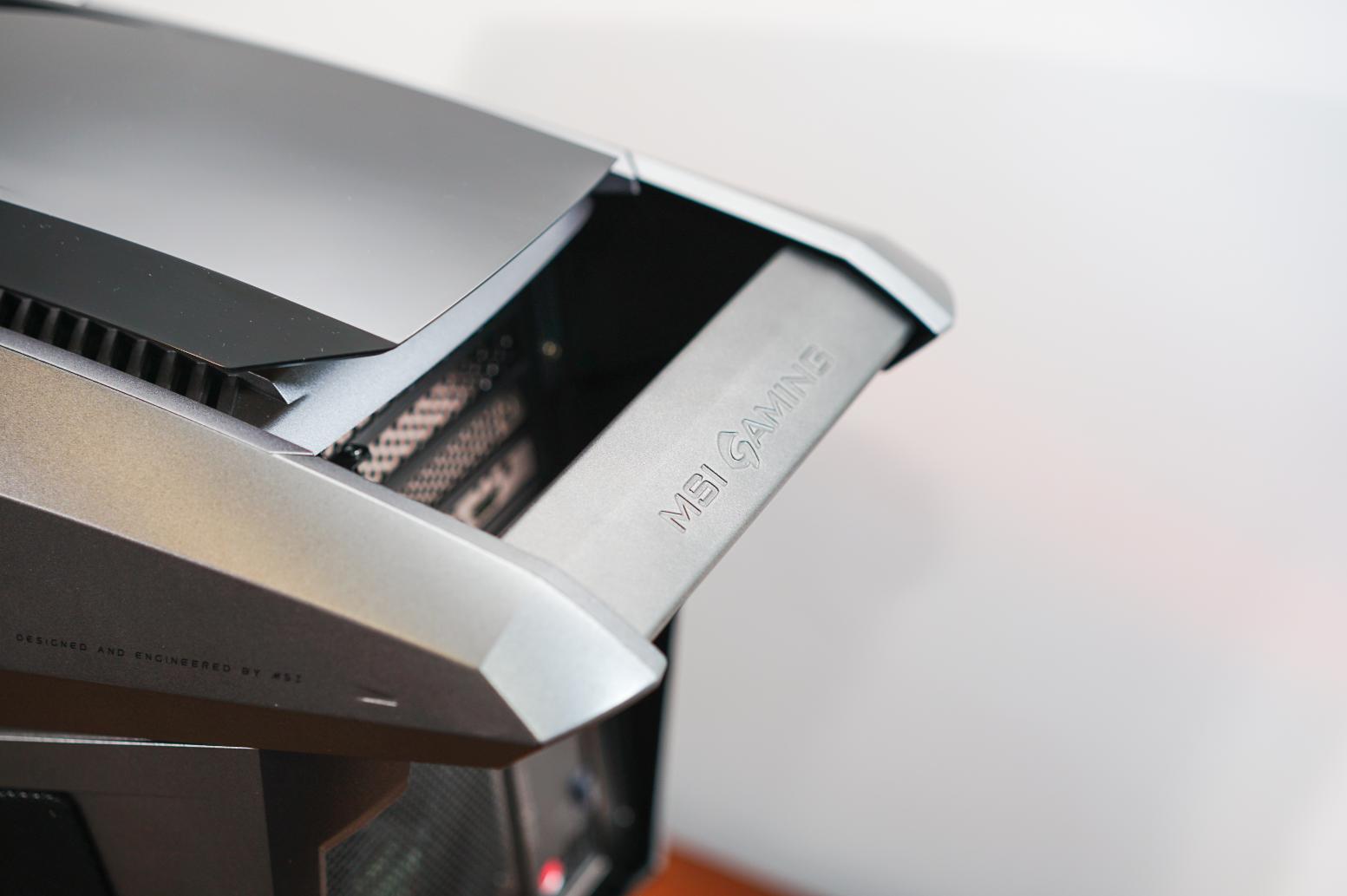 4万块钱的电脑能不能飞？快来看看微星宙斯盾Ti512代顶配版