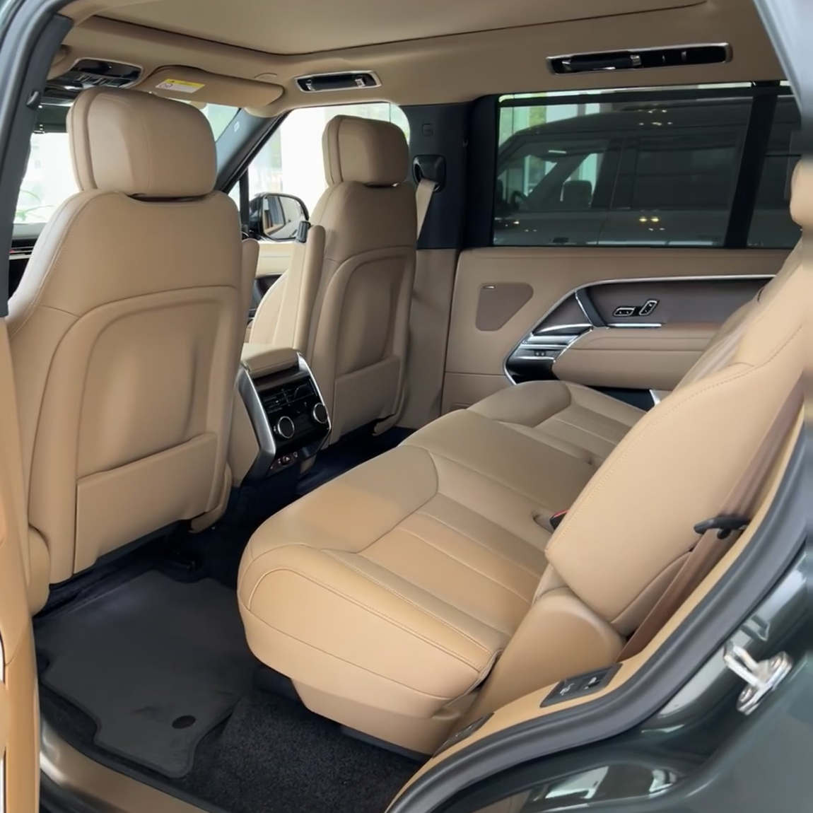 2023款路虎揽胜se和hse的区别,路虎揽胜2023款5.0v8曜夜版