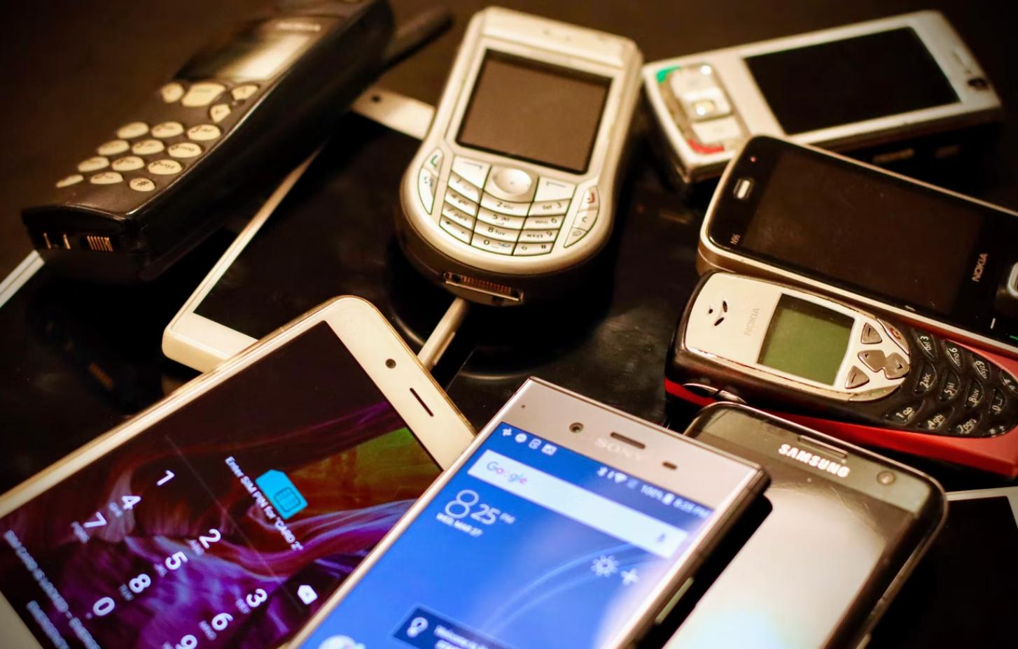 1500的手机用了三年还值多少钱,1500的手机用了四年