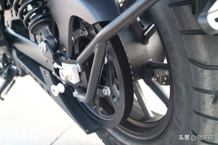 王野125太子摩托车2350元,motofino落地价