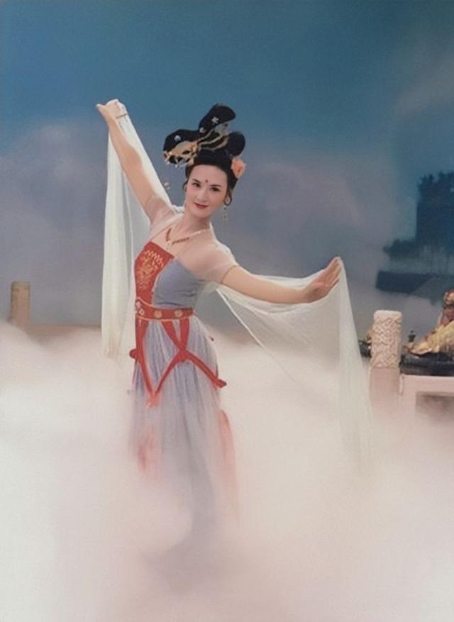 西游记里的小猪八戒,猪八戒去月宫找嫦娥