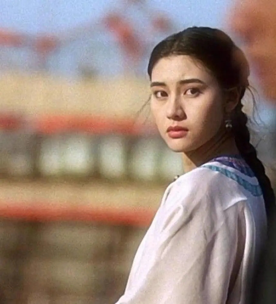 香港绝世美人李嘉欣,李嘉欣48岁美貌如初