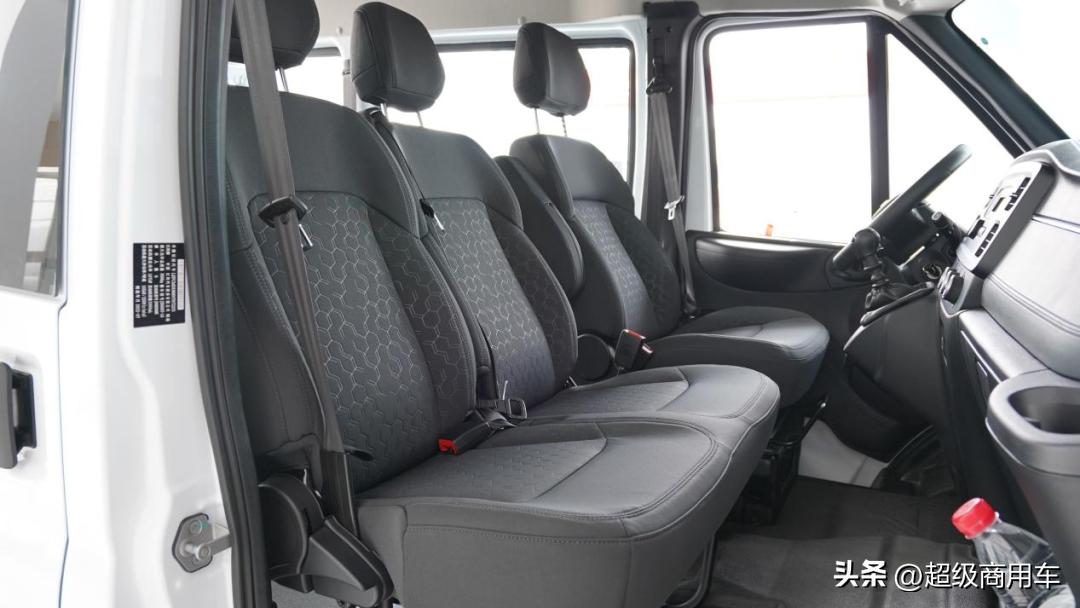 江铃福顺到底怎么样,江铃福顺2023商旅版长轴5.99米中顶