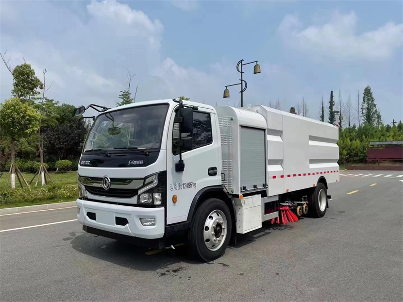 扫路清扫车供应厂家,洗扫路面车厂家