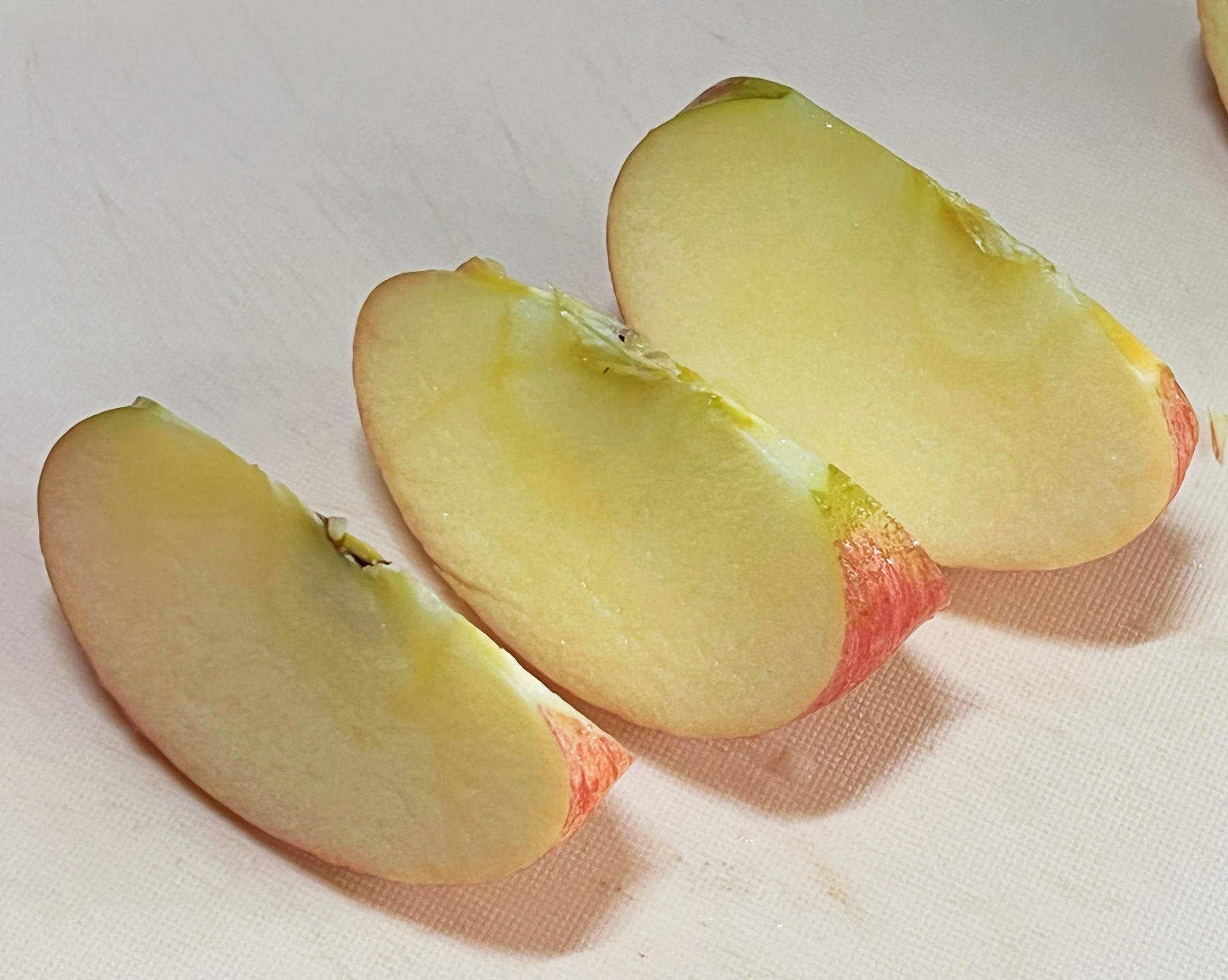 疫情过后你也许需要一台大冰箱，看看这款高颜值的小吉十字门冰箱