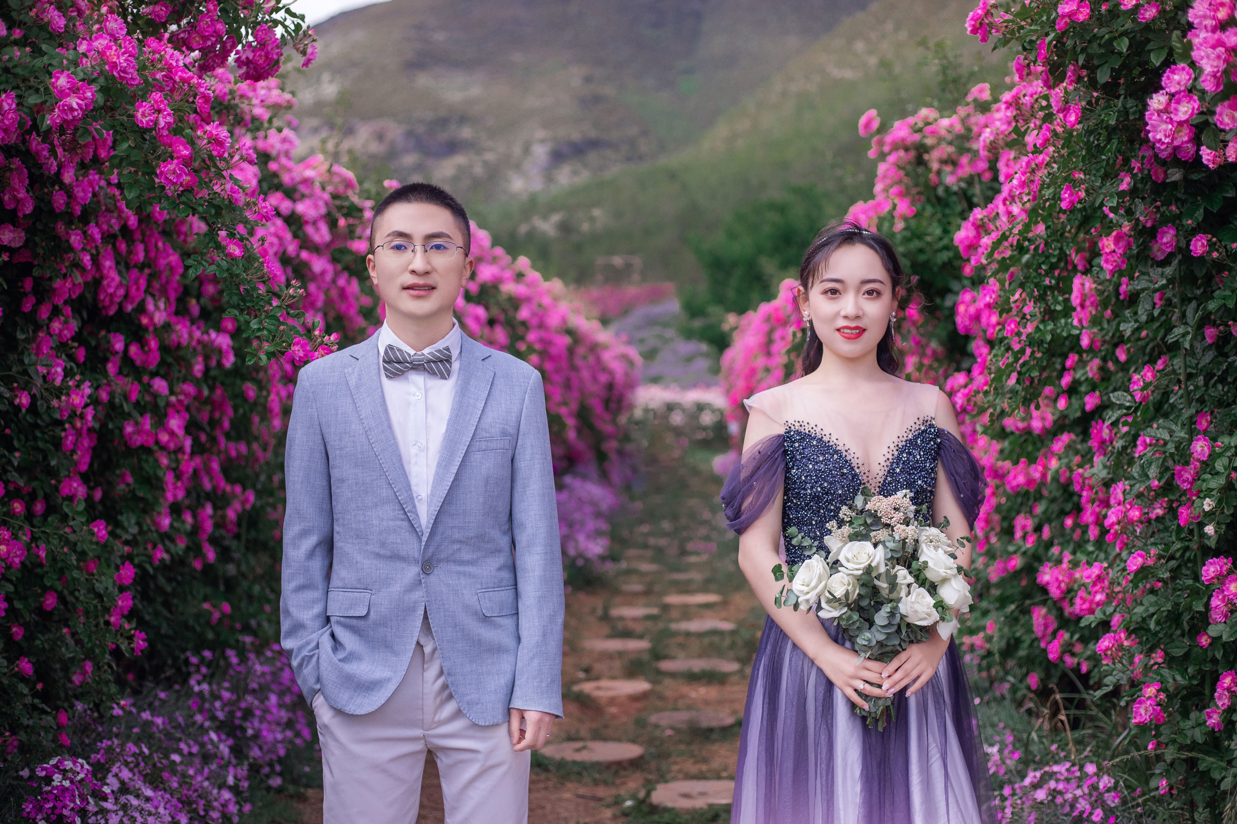 旅拍婚纱照注意什么,伊犁5月份婚纱照旅拍攻略