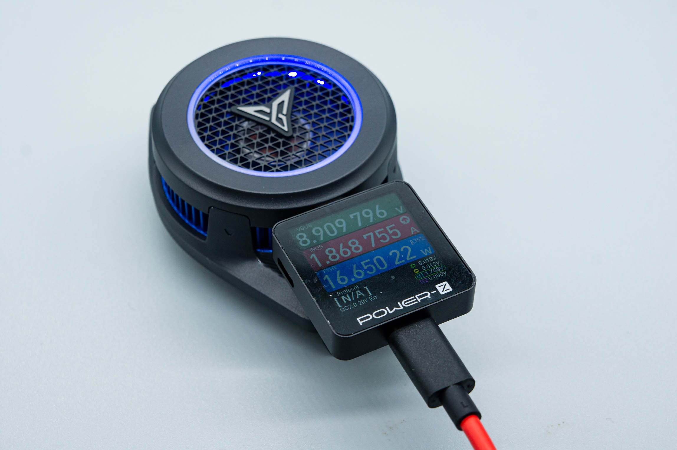 手机游戏散热背夹测评,游戏手机配散热背夹极限测试