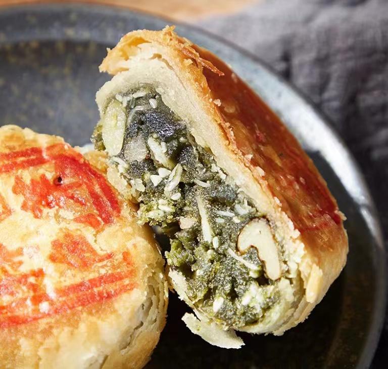 美食推荐最新爆款月饼,中秋超级推荐好吃的月饼