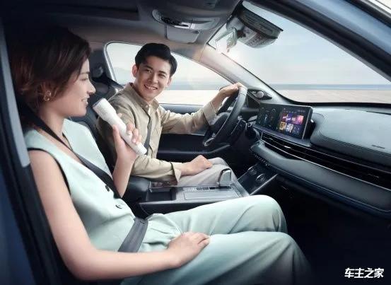 女人经过百次忍让才狠心离婚,丈夫赌气要离婚妻子起初不同意