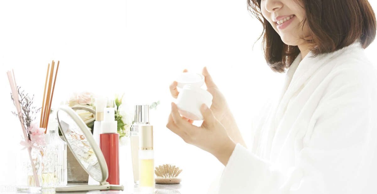 50-60岁妈妈平价护肤品护肤课堂,50-60岁妈妈护肤品补水抗皱