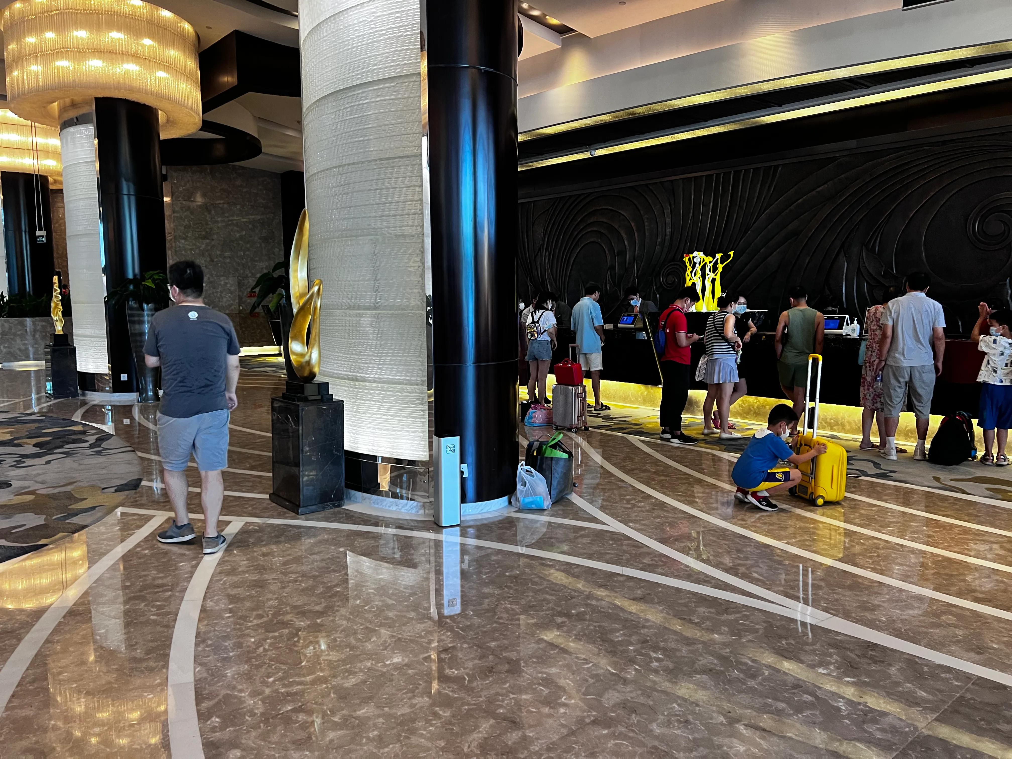 上海凯宾斯基大酒店双床房,上海凯宾斯基酒店排名