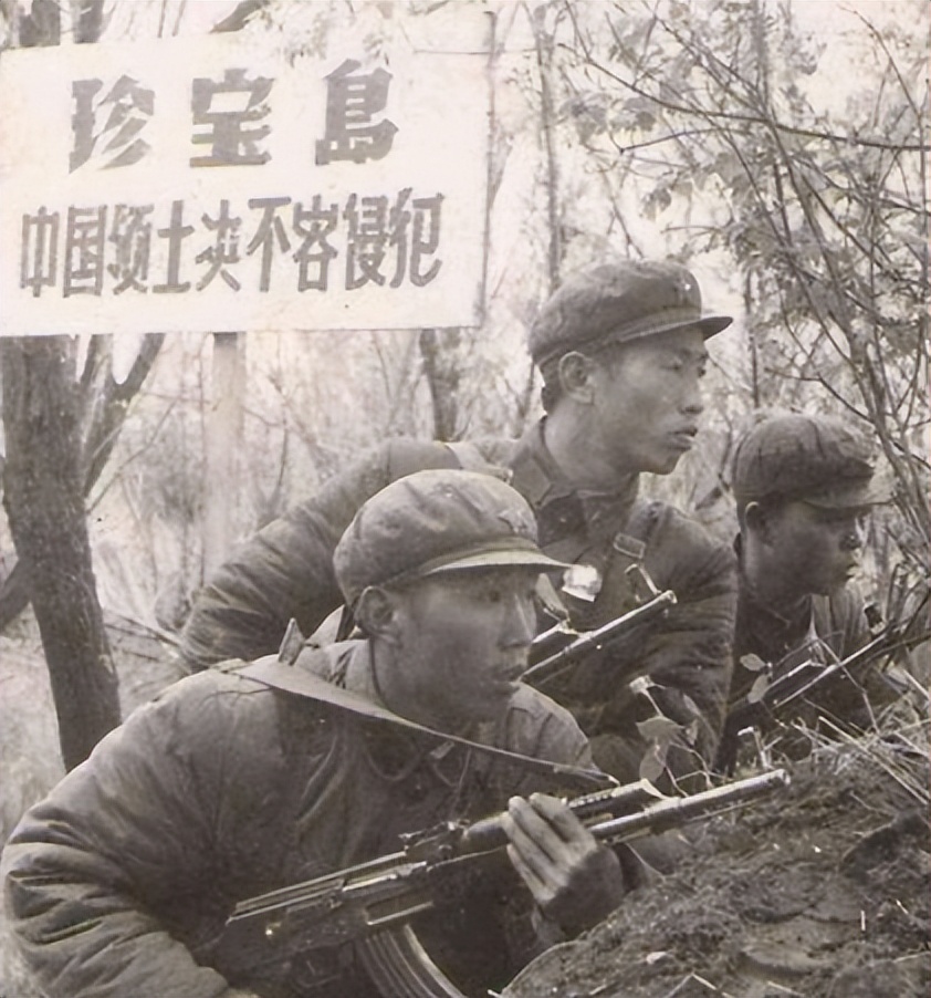 1969年国家面临苏联核威胁，毛主席下令：领导人撤出首都