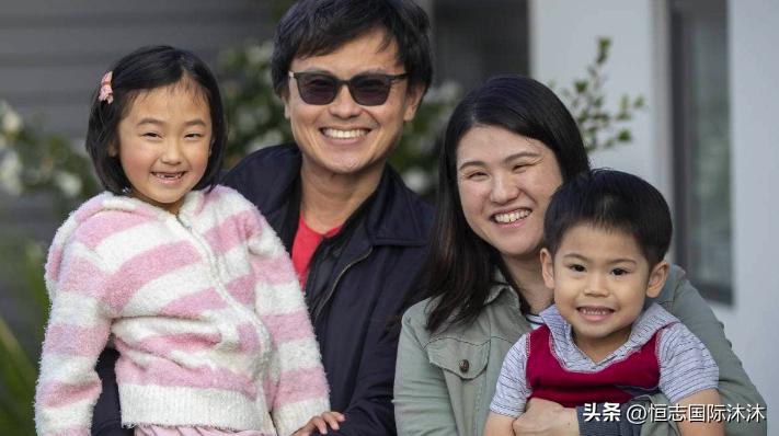 月嫂在国外比国内还吃香,月嫂出国挣得多吗