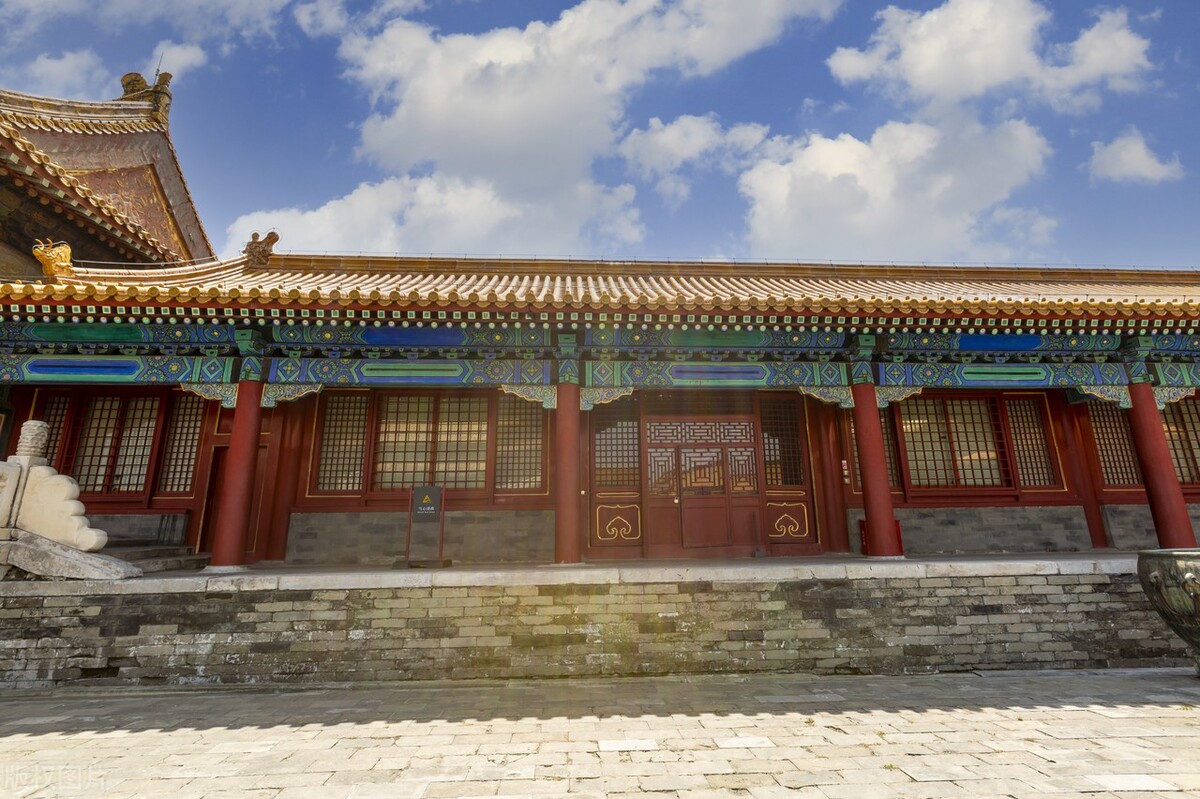 宫女进宫前要做哪些身体上的处理,进宫的宫女会有幽闭之刑吗