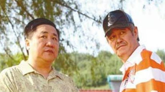 刘大脑袋和赵本山谈偷菜,大脑袋和赵本山的关系