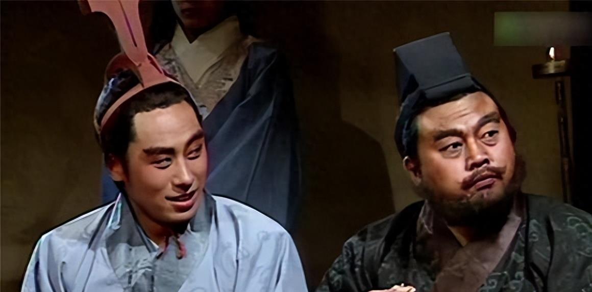 张松在刘备手下得到重用吗,张松人物简介