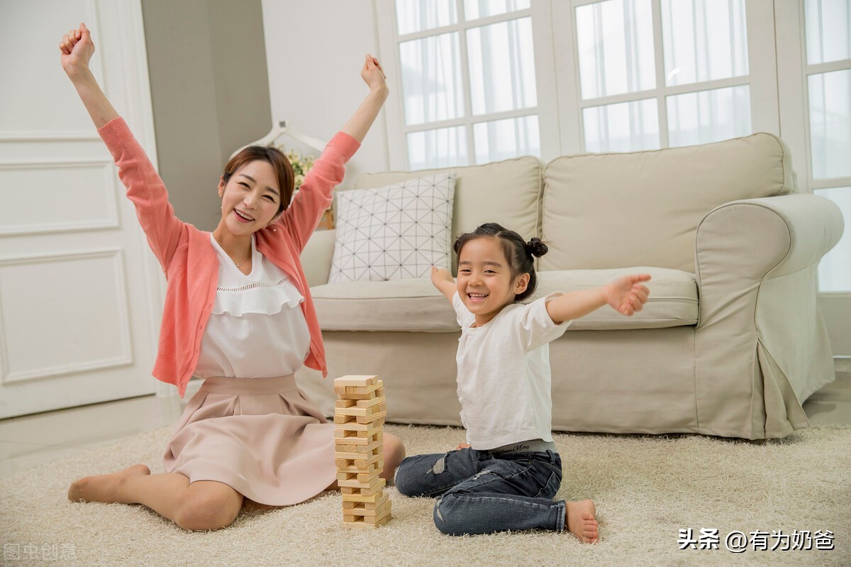 孩子怕老师心理恐惧怎么办,孩子见到老师就躲妈妈背后怎么办