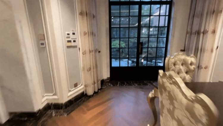 一个月三十万，能租到什么样的房子