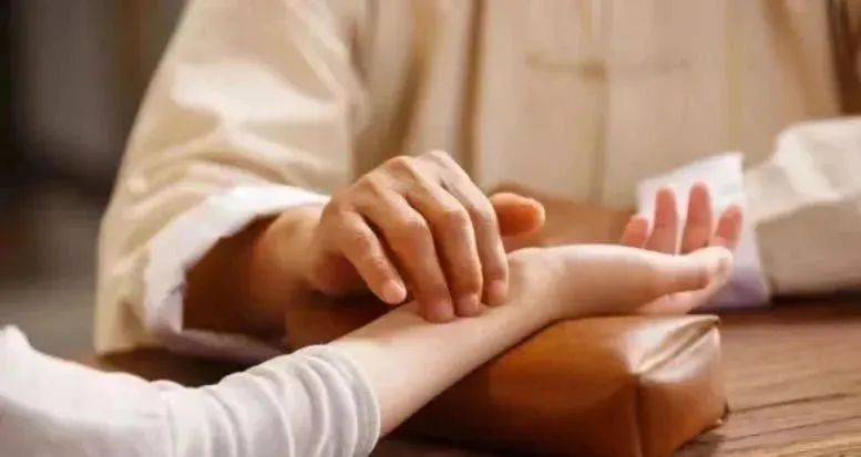 月经不调两年余，中医出手见奇效！