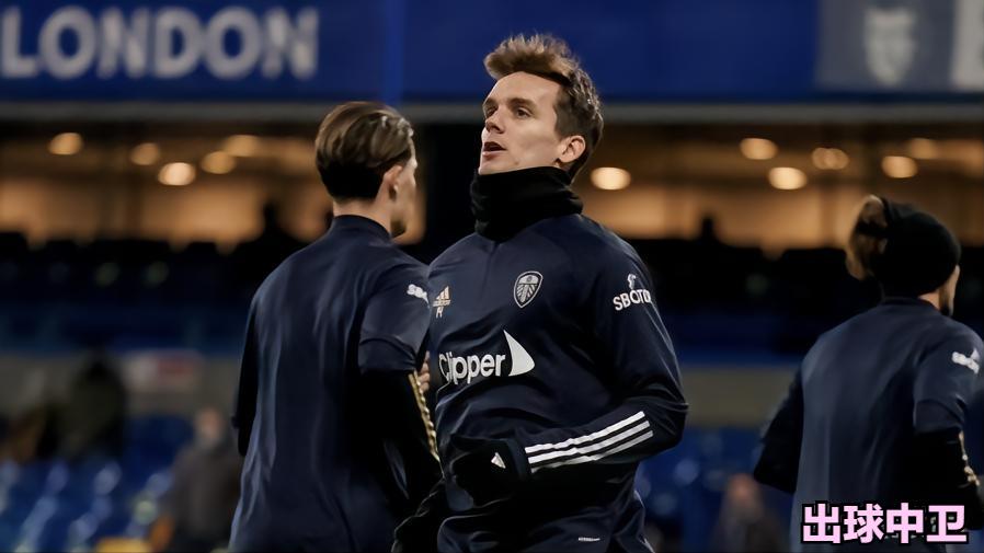 穆里尼奥加盟皇马首秀,穆里尼奥带领皇马给球员说了什么