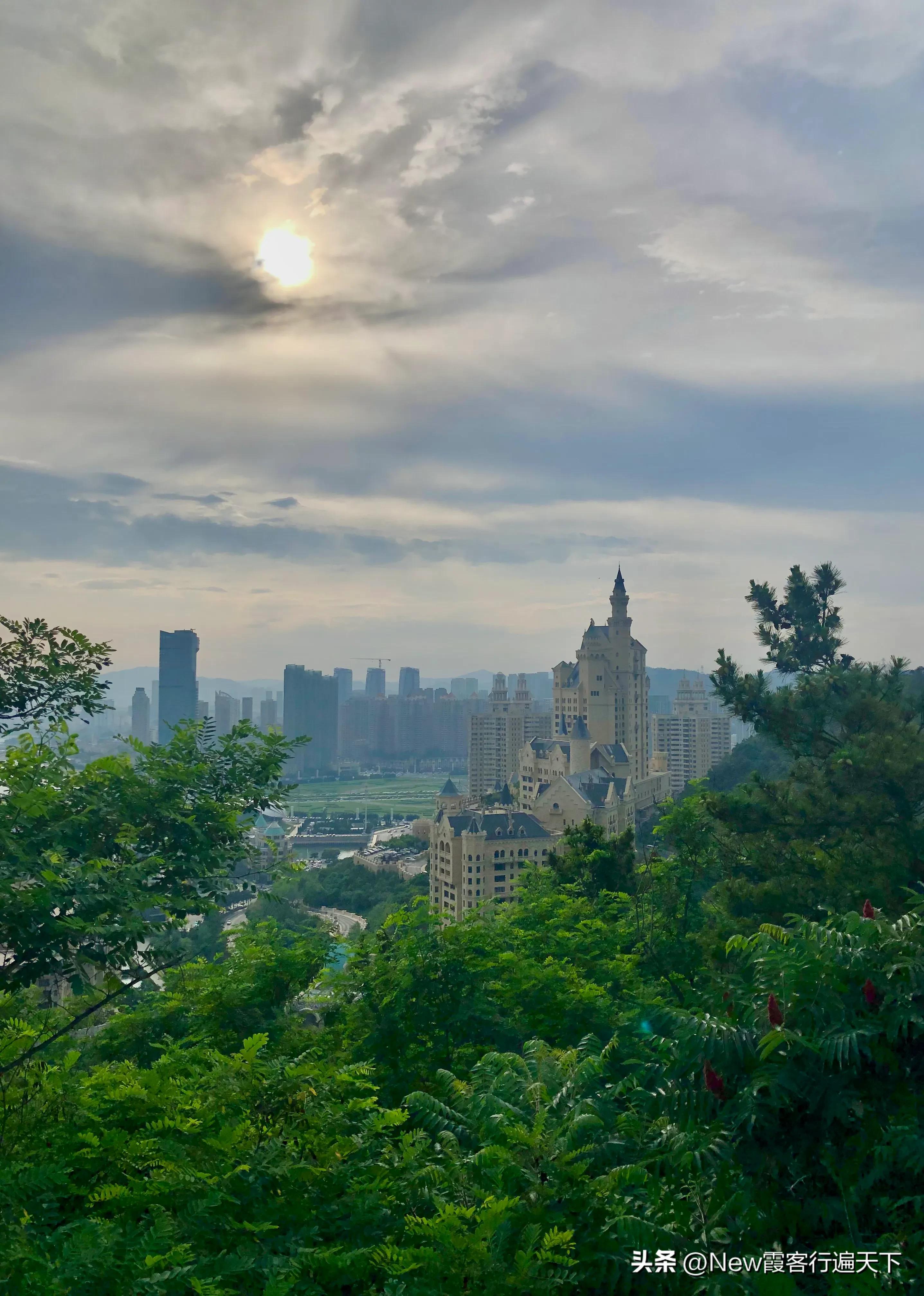 大连滨海路木栈道旅游攻略,周末徒步徜徉大连山海美景